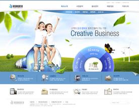 幸福的童年-韩式地产企业宣传网站PSD模版下载-漂亮的灯泡设计